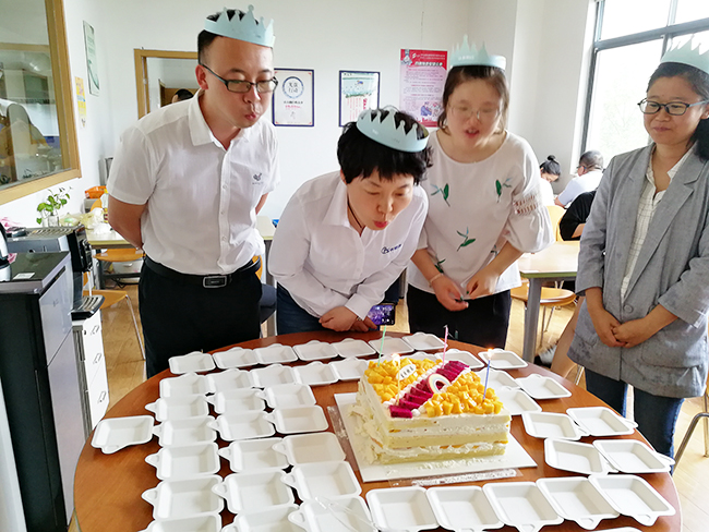 千赢国际环保2019年6月生日会